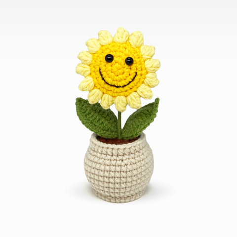 Smiling Sunflower Pot, Medium